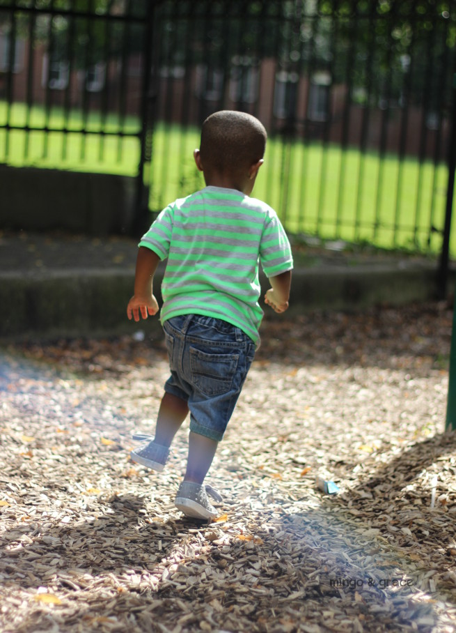 mingo & grace || DIY V Neck Tutorial